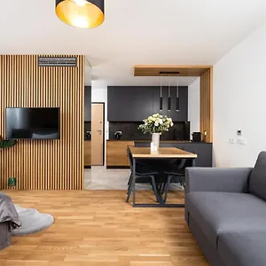  Апарт-отель Inpoint G15 Near Old Town & Kazimierz District & Parking Option Польша
